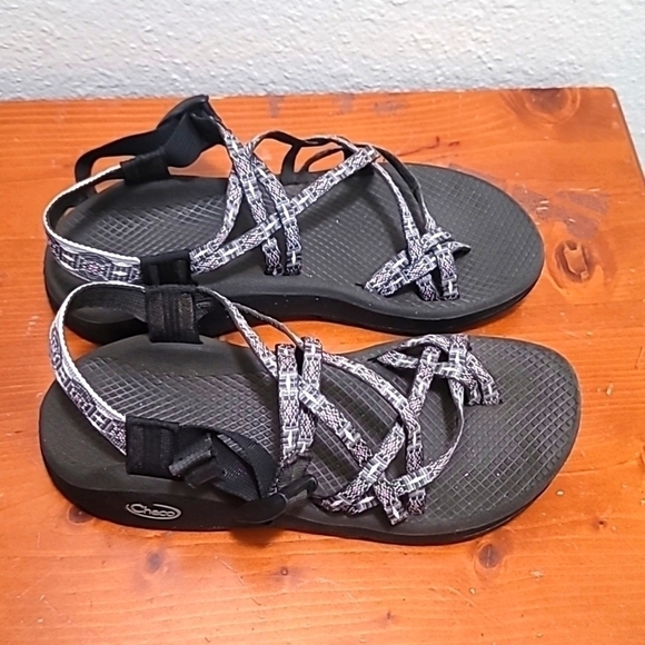 Chaco Shoes - Chaco z volv x2 women's  gray/pink waterproof sport adjustable sandal size 9